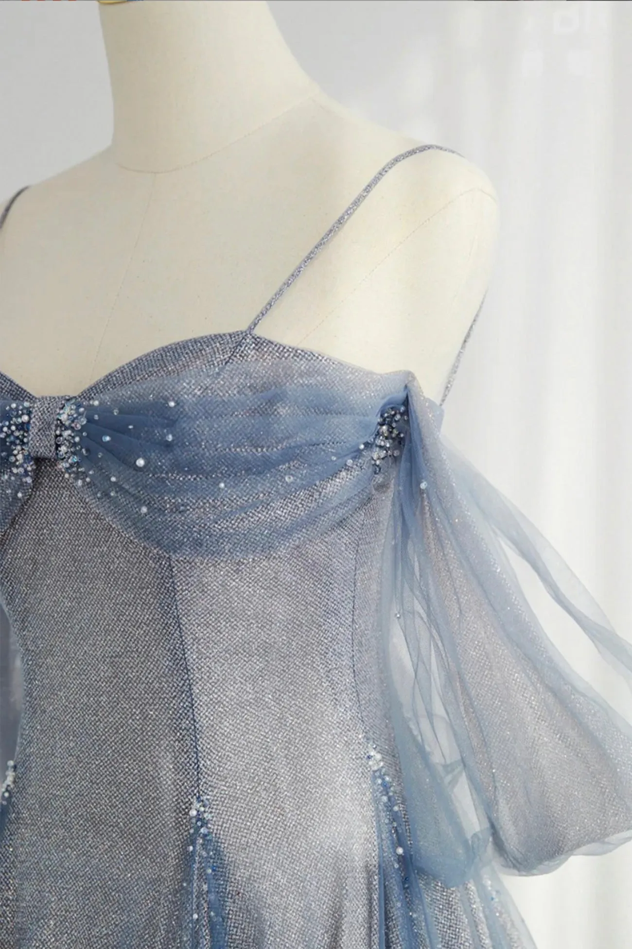 Blue Spaghetti Strap Tulle Long Prom Dress A-Line Formal Dress
