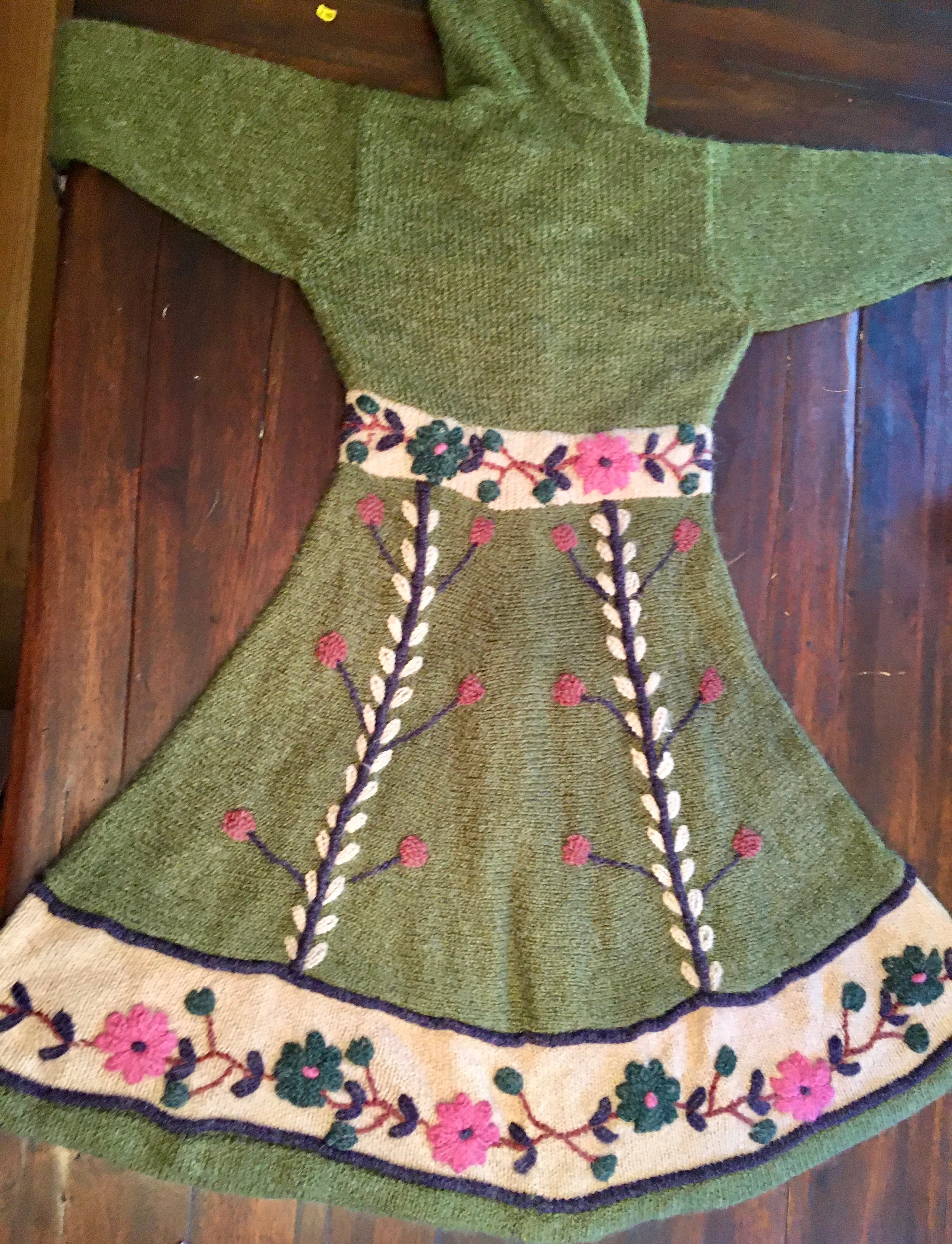 Fabulous Green with Pink Floral Detail Peruvian Hand-Knitted Sweater Coat