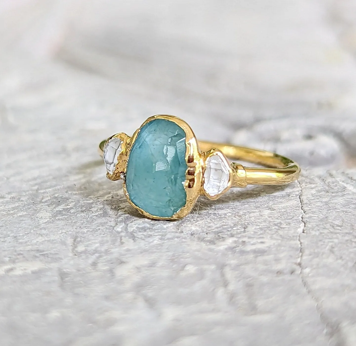 Grandidierite and diamond ring in 18k Gold
