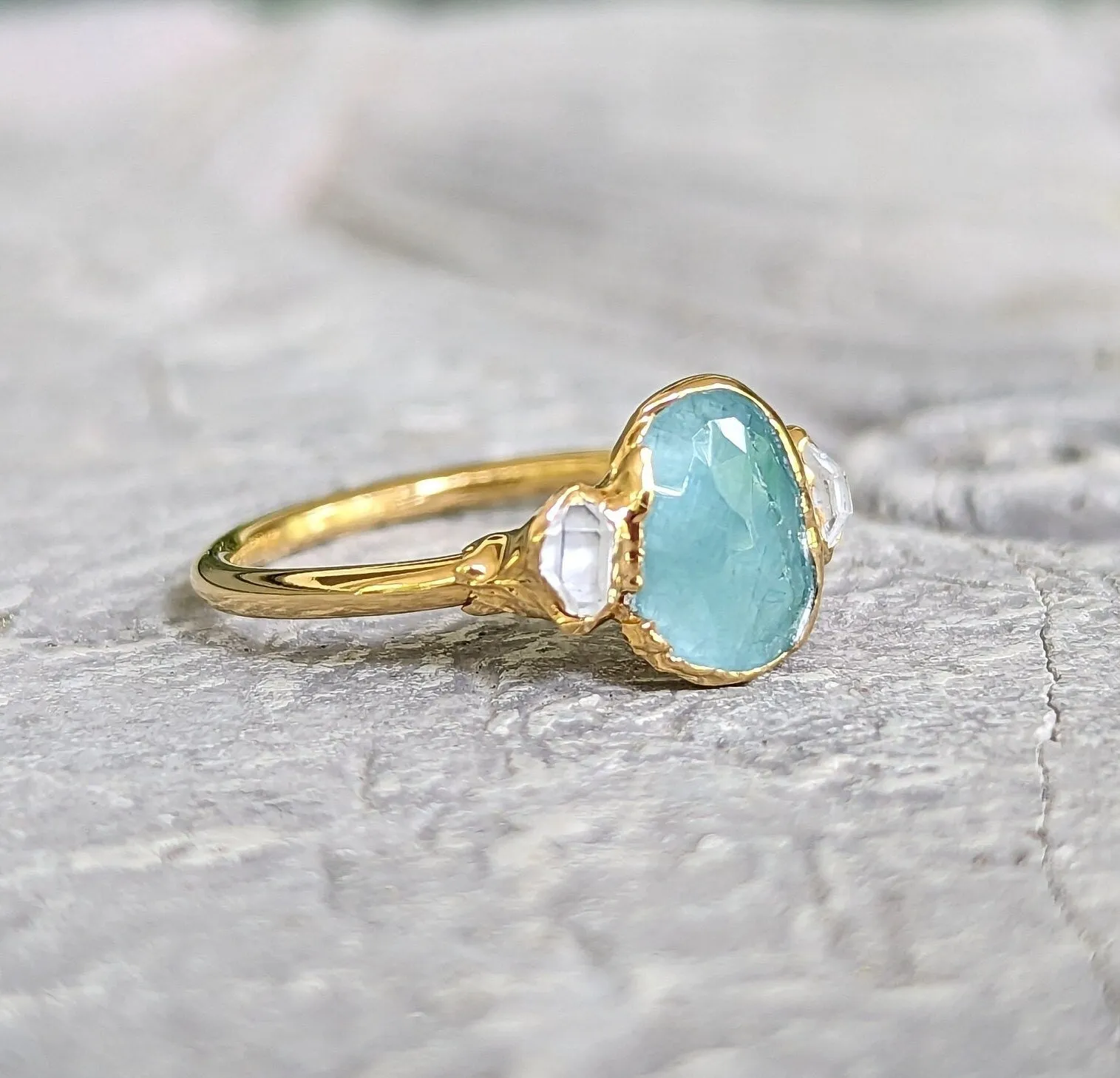 Grandidierite and diamond ring in 18k Gold
