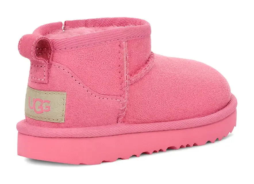 UGG Toddler's Classic Ultra Mini – Cozy, Stylish & Play-Ready