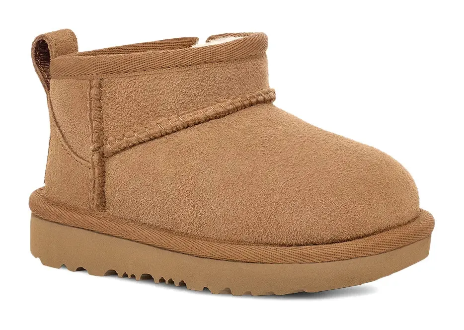 UGG Toddler's Classic Ultra Mini – Cozy, Stylish & Play-Ready