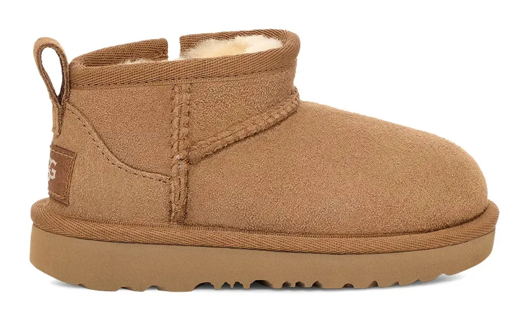 UGG Toddler's Classic Ultra Mini – Cozy, Stylish & Play-Ready